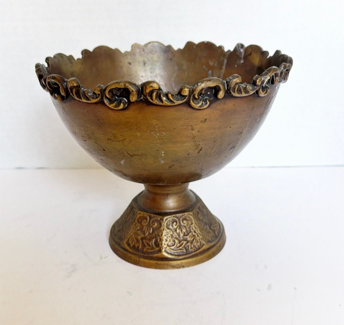 E11 - Brass Compote