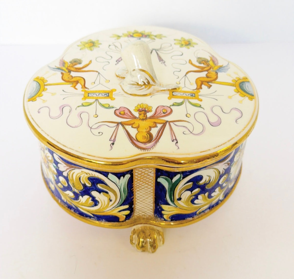 C7 - Italian Box with Lid