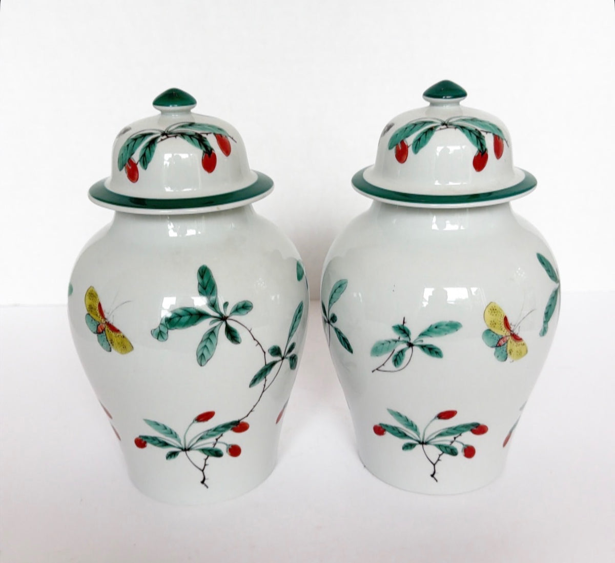 Q9 - Pair of Mattohedeh Ginger Jars