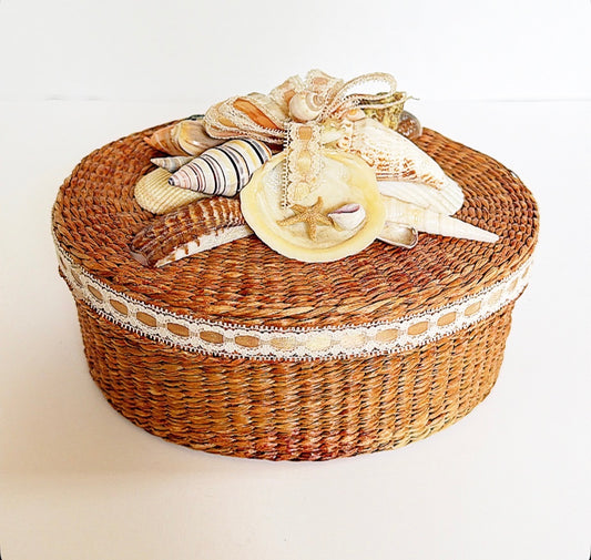 U8 - Woven Shell Box