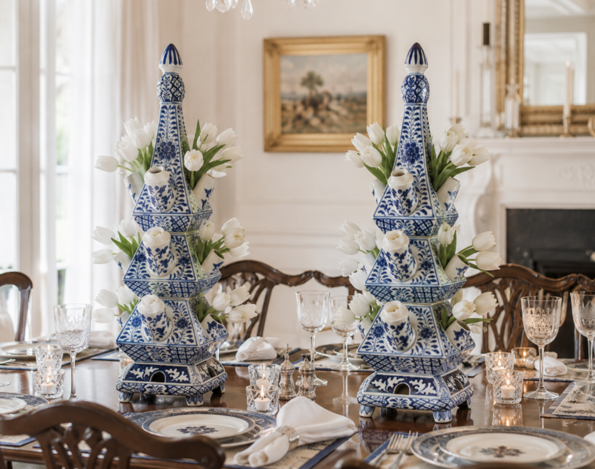 Original Blue and White Tulipiere: Large