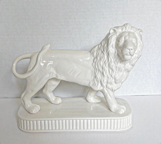 J8 - Fitz & Floyd Lion Figurine