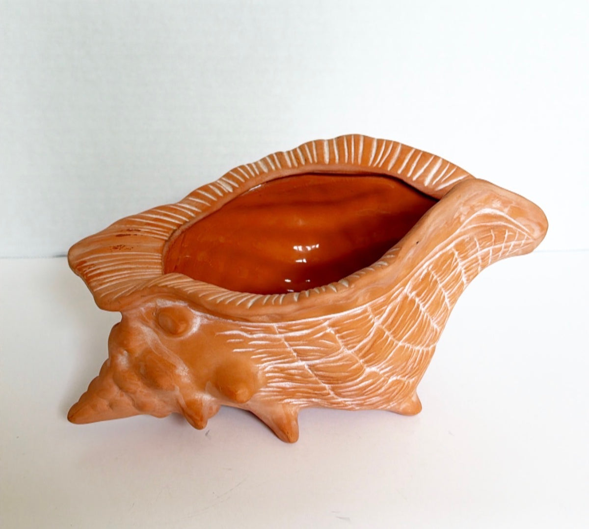 I8 - Terra Cotta Shell