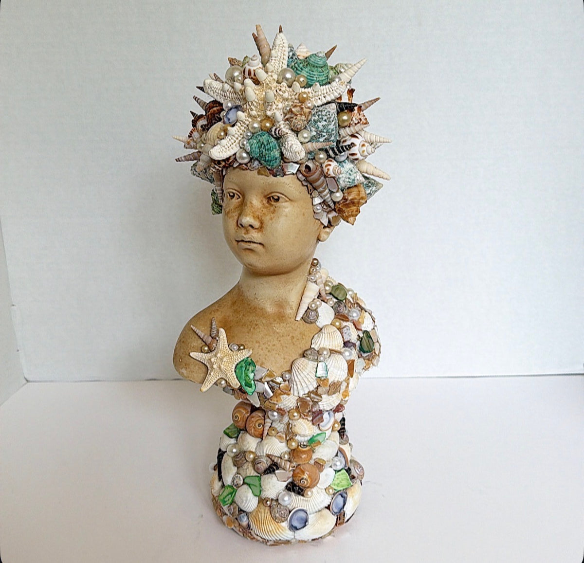 E8- Lady Head Encrusted Shell