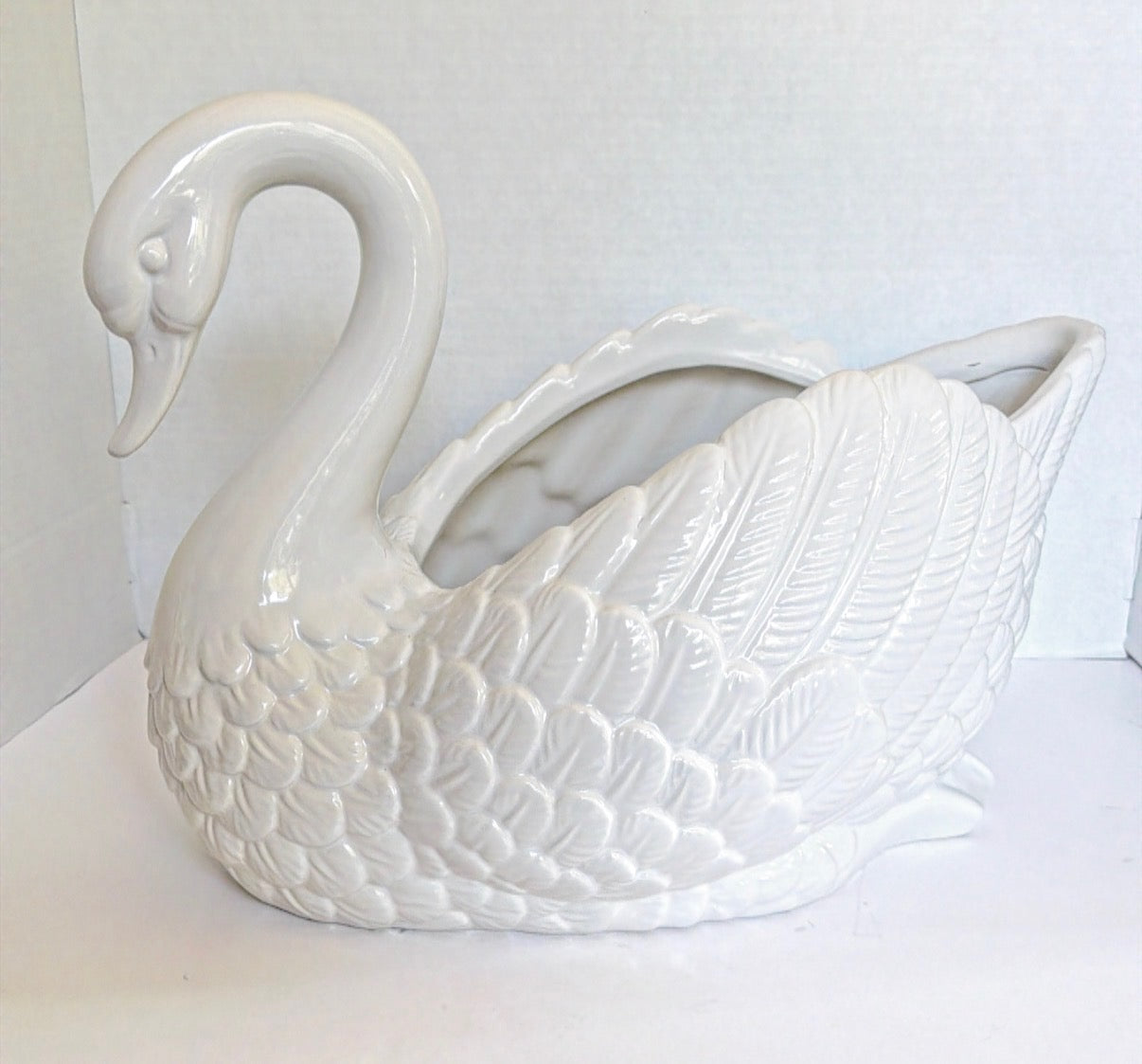 A4 - Ceramic Swan