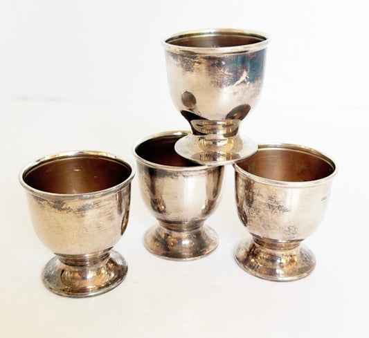 C8- Silver Egg Cups - S/4