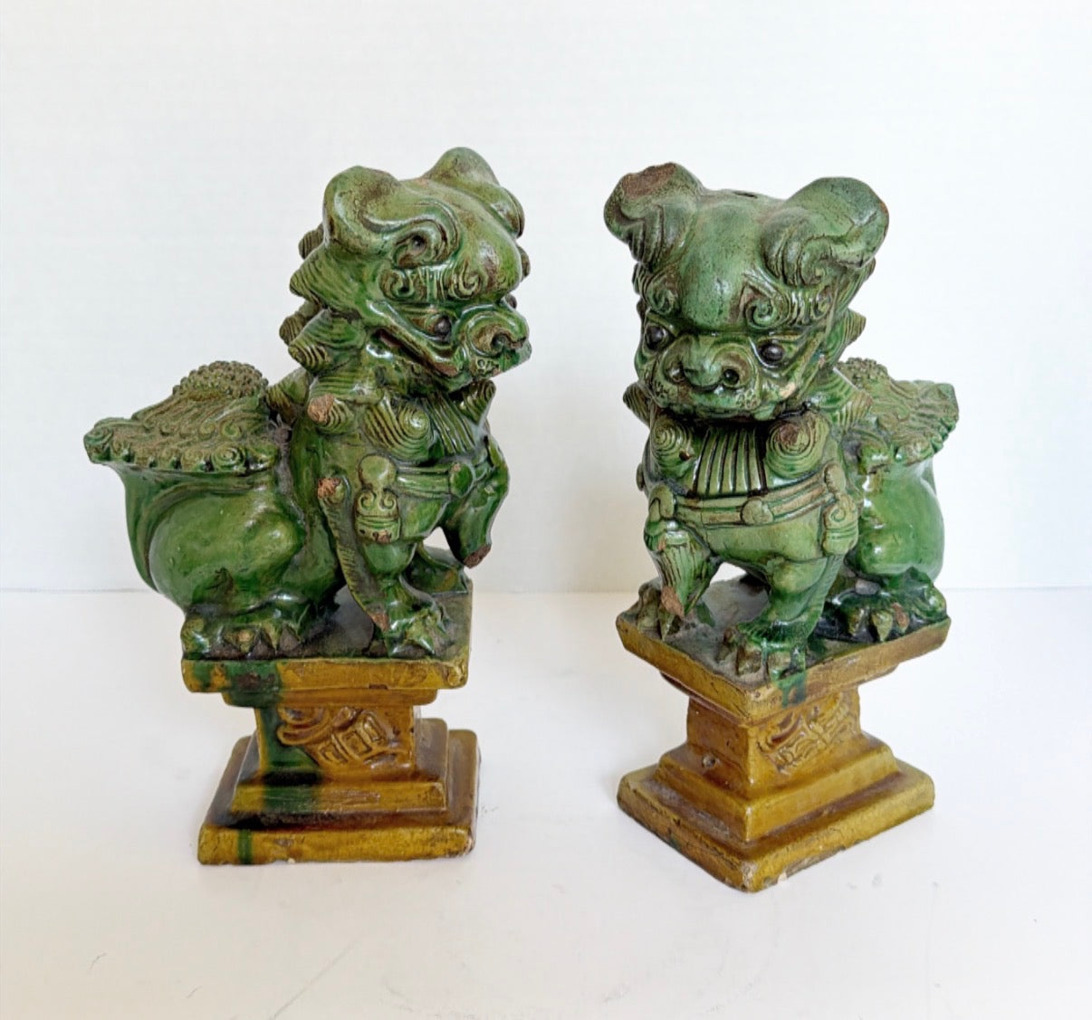 D10 - Antique Foo Dogs Pair