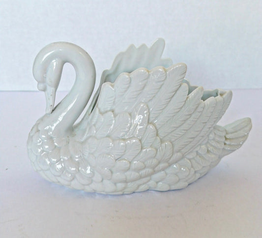 W5 - Lager Swan Planter