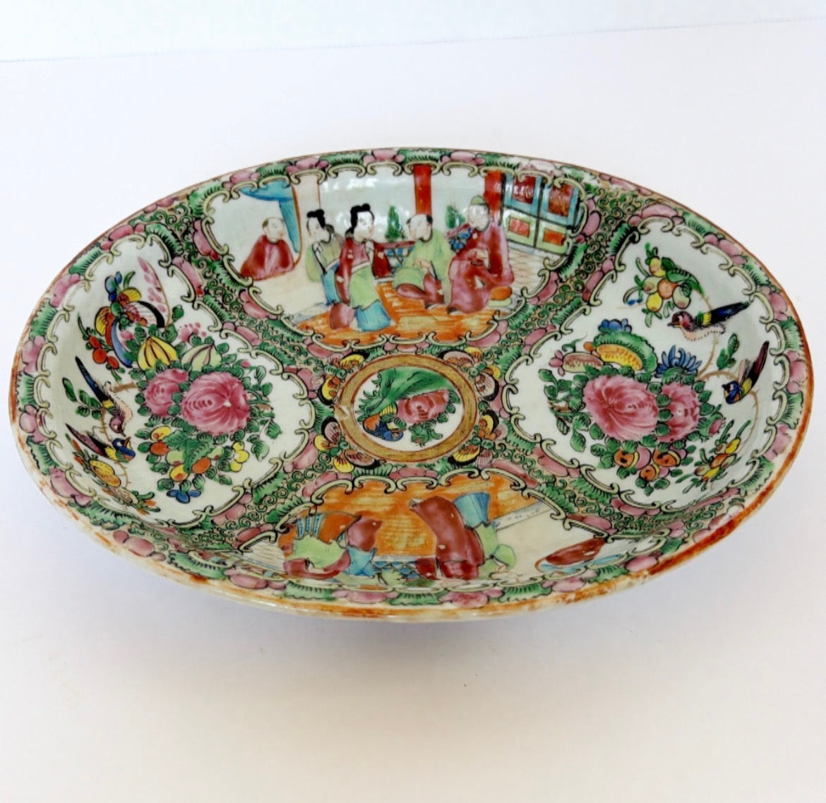 L10 - Rose Medallion Oval Dish