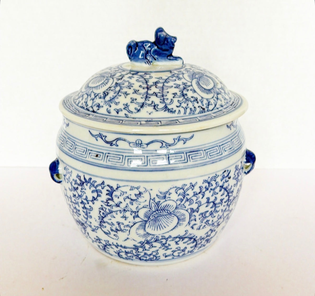 P4 - Blue and White - Tureen with Foo Dog Lid