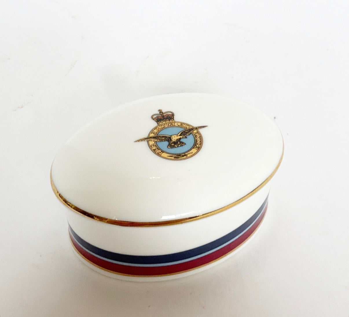 Q8 - Admiral Pill Box