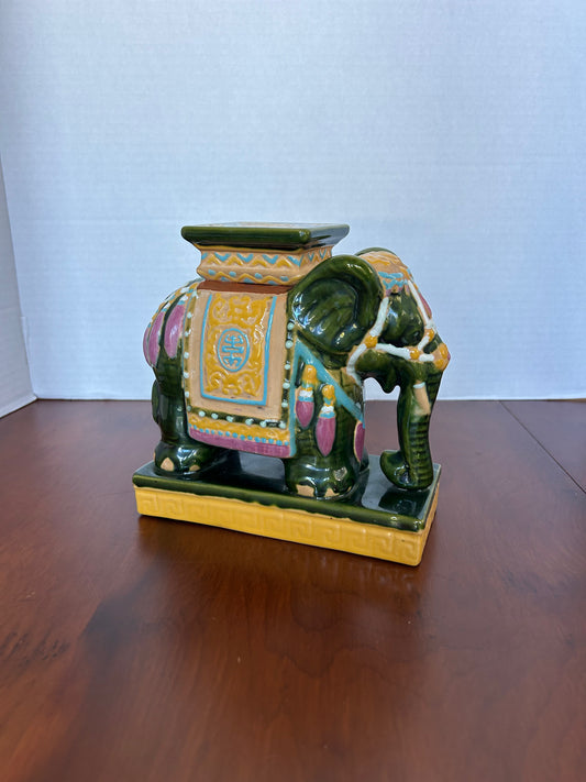 Z8 - Ceramic Elephant