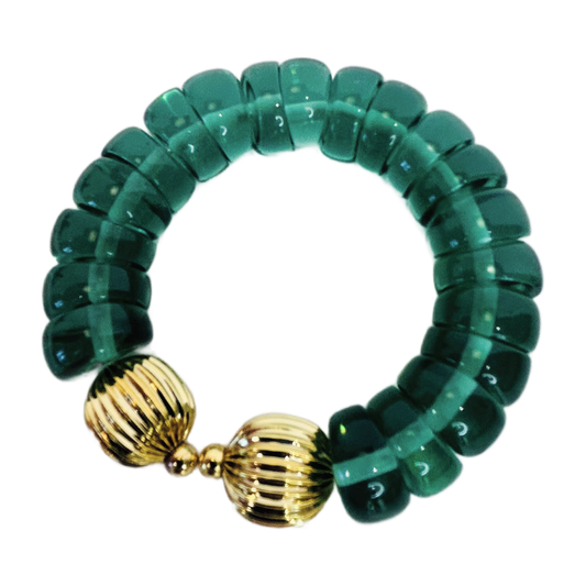 H41 - Vintage Emerald Green Lucite Bead Bracelet with Gold-Tone Ball Clasp